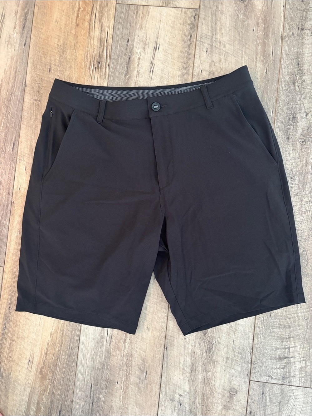 Puma Men's Black Athletic Hybrid Shorts